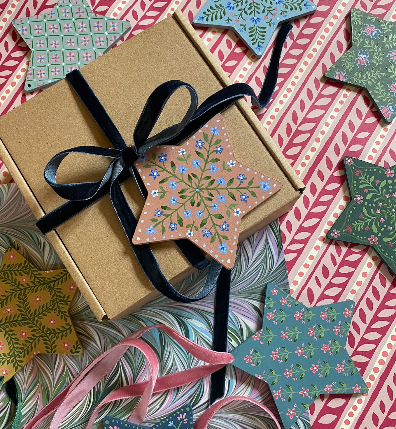 Star ornament/gift tag - Pink