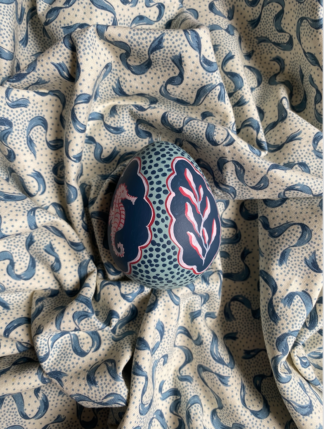 Hand-painted Egg - Seahorse