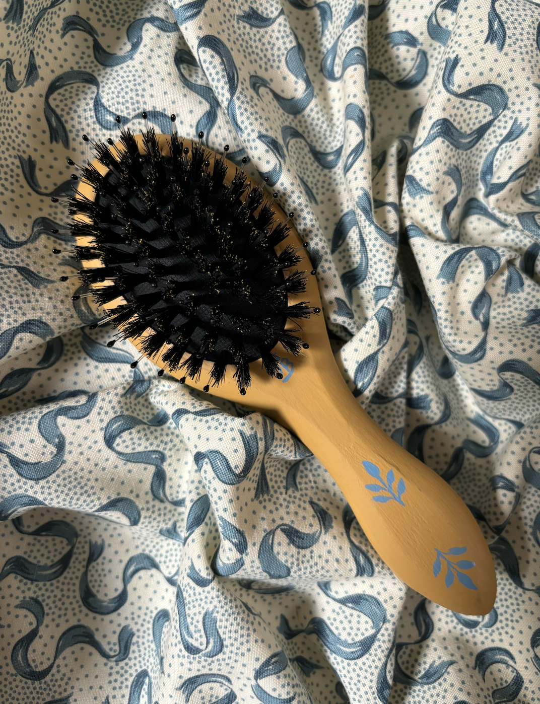Small hairbrush - Indian Flower