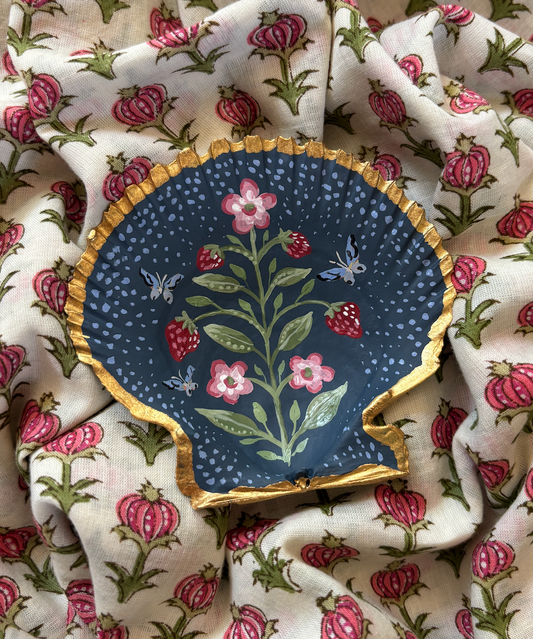 Hand Painted Shell - Summer Strawberries
