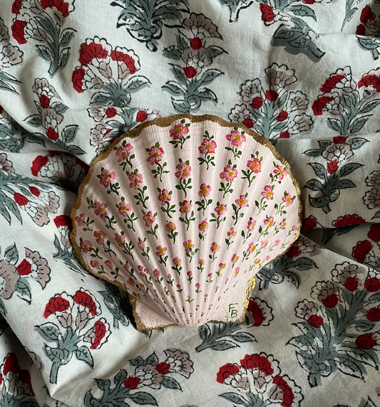 Hand-painted Scallop shell - Rose