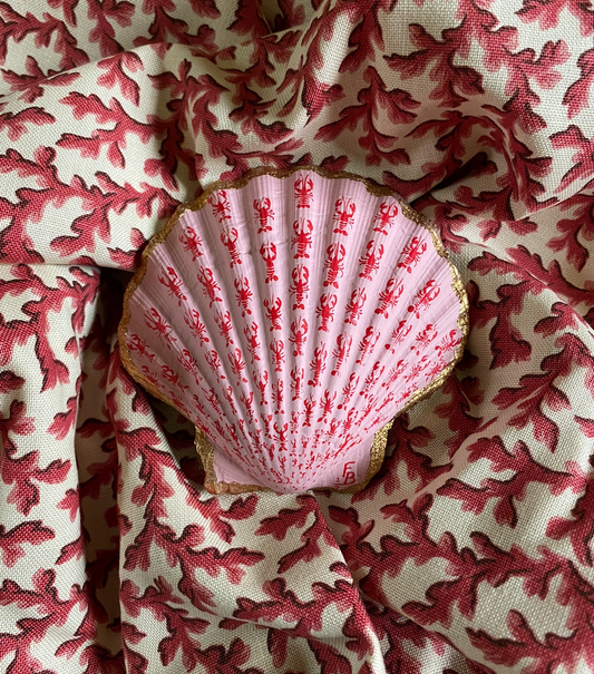 Hand-painted Scallop shell - Lobster