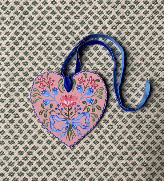 Wooden heart gift tag -  Folk art flowers