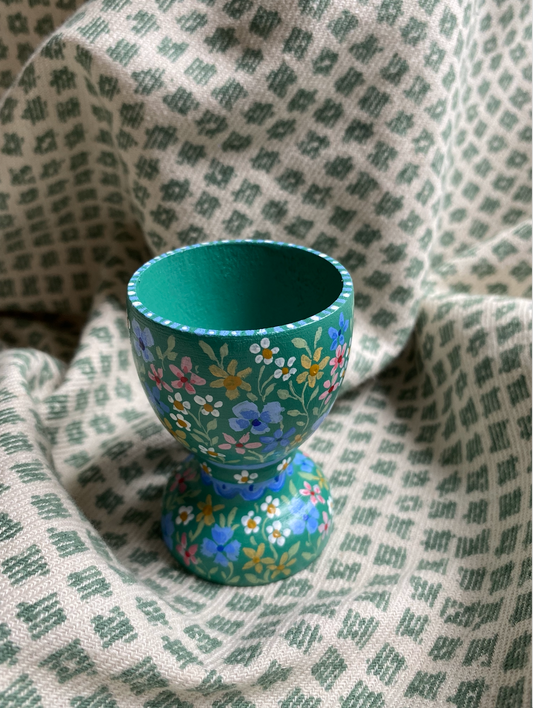Hand-painted Egg cup - Green Meadow
