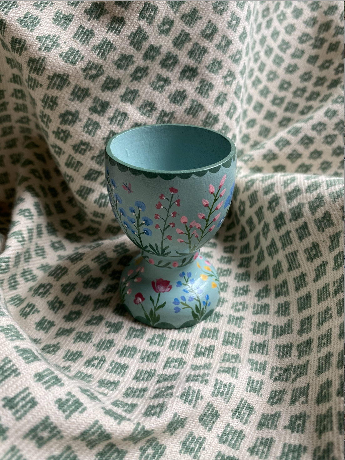 Hand-painted Egg cup - Mughal Flowers