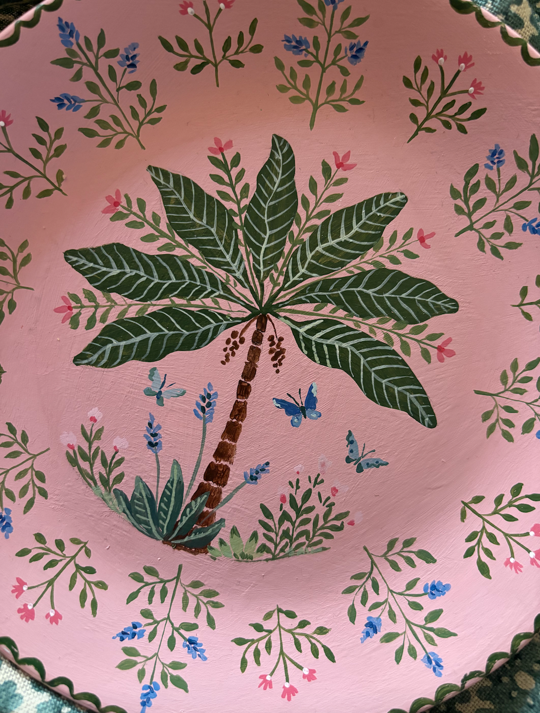 Small hand-painted plate - Palm Tree