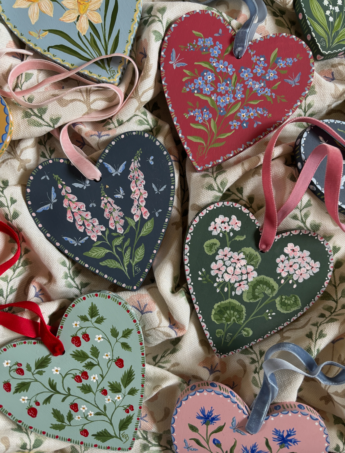 Wooden Heart - Cornflowers