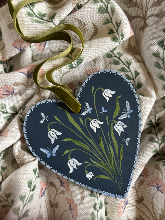 Wooden Heart - Snowdrops