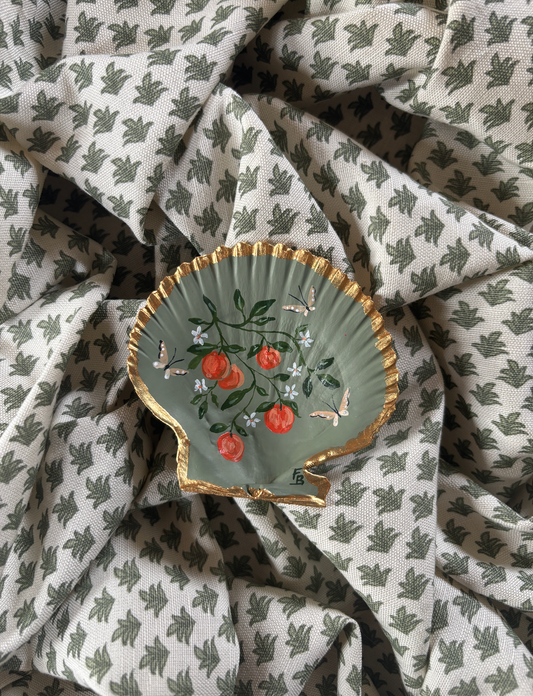 Small hand-painted scallop shell - Clementine